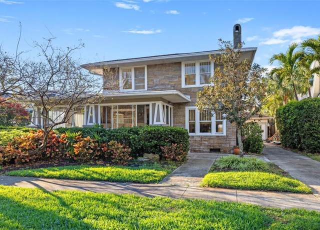 Property at 864 15th Ave NE, St Petersburg, FL 33704, 4 beds, 2.5 baths