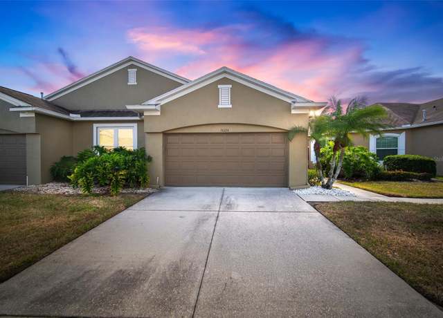 Property at 30224 Lettingwell Cir, Wesley Chapel, FL 33543, 3 beds, 2 baths