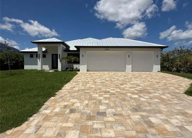 Property at 13654 Allamanda Cir, Port Charlotte, FL 33981, 3 beds, 2.5 baths