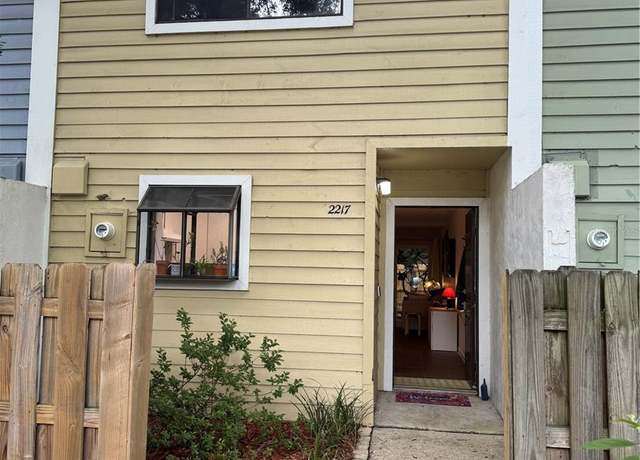 Property at 2217 SW 39th Way, Gainesville, FL 32607, 2 beds, 1.5 baths