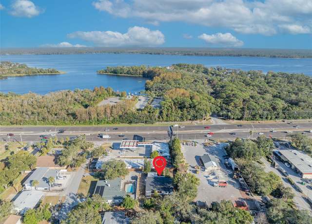 Property at 990 Sunrise Dr, Tarpon Springs, FL 34689, 3 beds, 2 baths