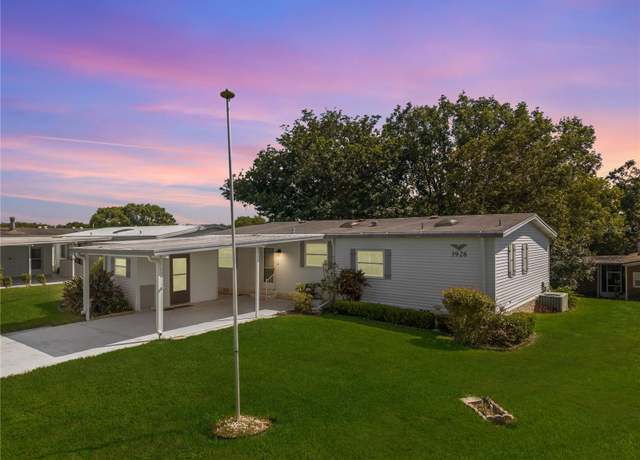 Property at 3928 N Citrus Cir, Zellwood, FL 32798, 3 beds, 2 baths