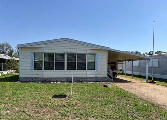 Property at 35804 Brisa Dr, Zephyrhills, FL 33541, 3 beds, 2 baths