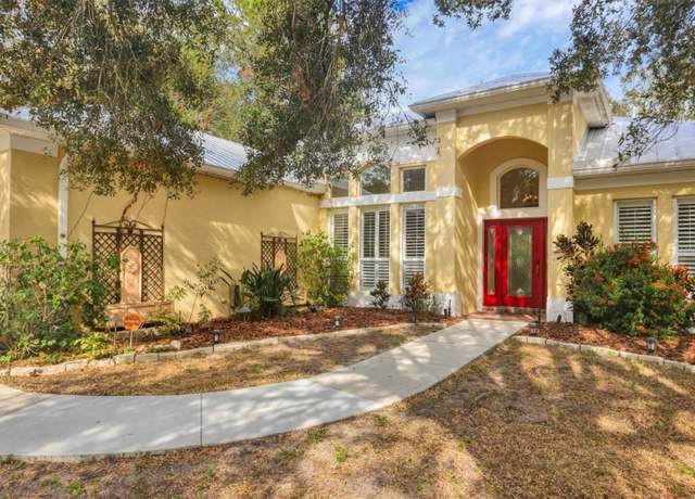 Property at 775 Stonecrest Dr, Sarasota, FL 34232, 3 beds, 3 baths