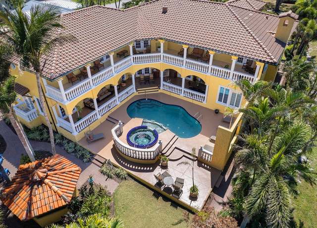 Property at 416 Baycrest Dr, Venice, FL 34285, 4 beds, 5 baths