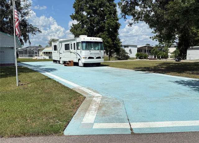 Property at 5036 Shore Line Dr, Polk City, FL 33868
