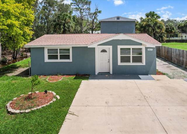 Property at 5117 Mallett Dr, Port Richey, FL 34668, 5 beds, 4 baths