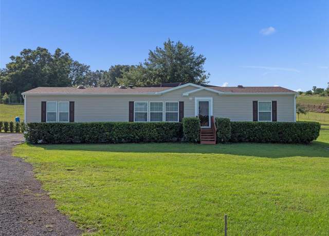 Property at 8013 Sergeant Pepper Dr, Howey In The Hills, FL 34737, 3 beds, 2 baths