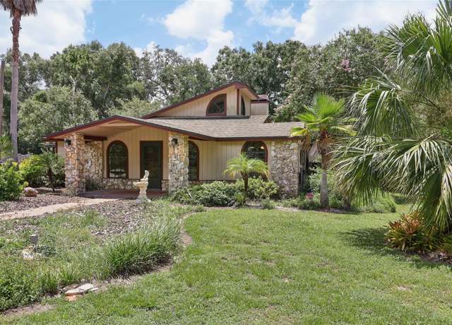 Property at 1620 Yvonne, Apopka, FL 32712, 4 beds, 3 baths