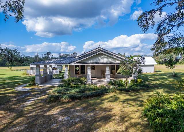 Property at 5030 Sydney Rd, Plant City, FL 33566, 2 beds, 2 baths