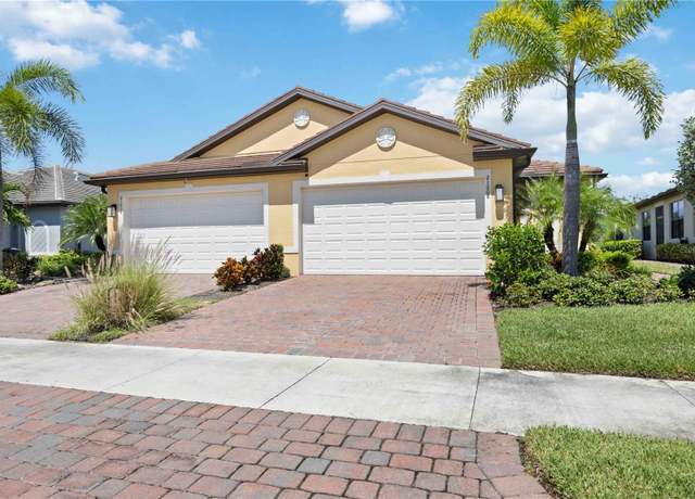 Property at 21008 Fetterbush Pl, Venice, FL 34293, 2 beds, 2 baths