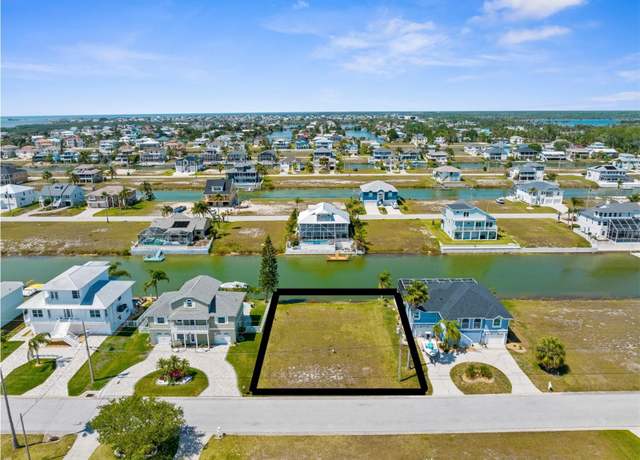 Property at 3503 Triggerfish Dr, Hernando Beach, FL 34607