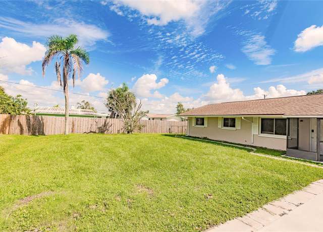 Property at 1099 Iowa Ave, Englewood, FL 34223, 3 beds, 2.5 baths