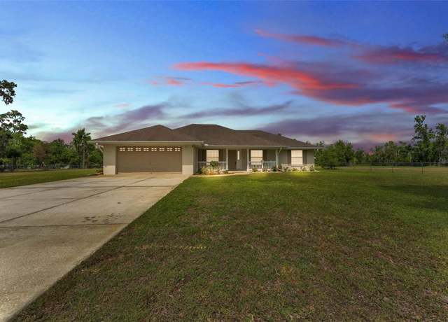 Property at 8904 Carrolwood Dr, Lakeland, FL 33810, 3 beds, 2 baths