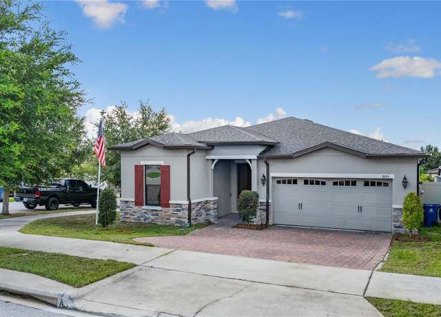 Property at 9195 Chandler Dr, Groveland, FL 34736, 3 beds, 2 baths