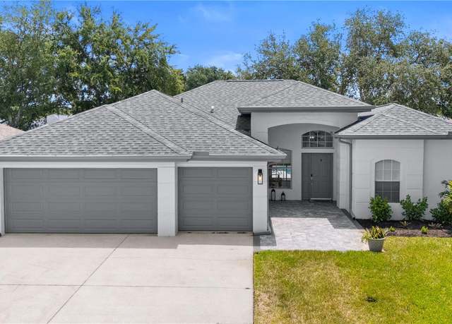 Property at 403 Carriage House Ln, Tarpon Springs, FL 34688, 4 beds, 3 baths
