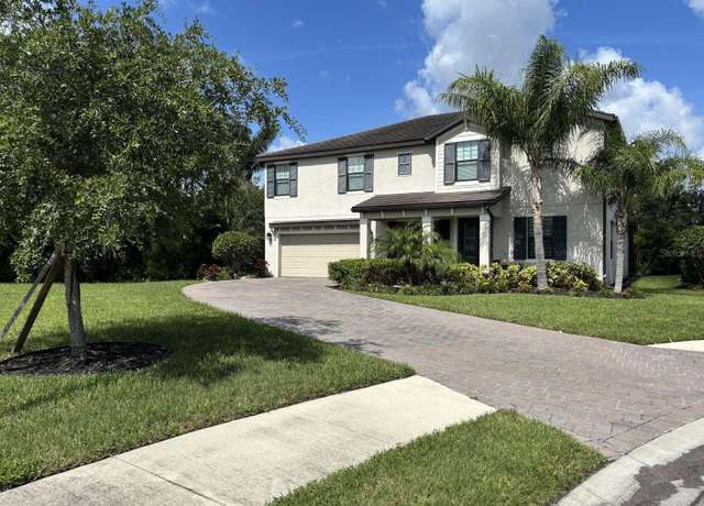 Property at 718 Acacia Ct, Bradenton, FL 34212, 5 beds, 4.5 baths