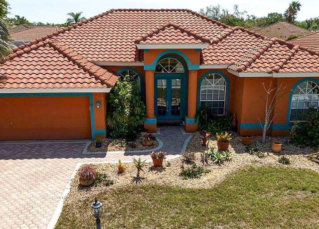 Property at 7118 42nd Ct E, Sarasota, FL 34243, 3 beds, 2 baths
