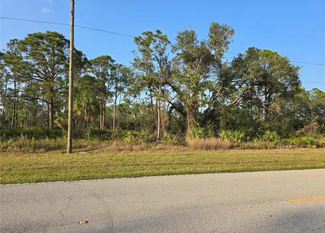 Property at 852 Biscayne Dr, Port Charlotte, FL 33953