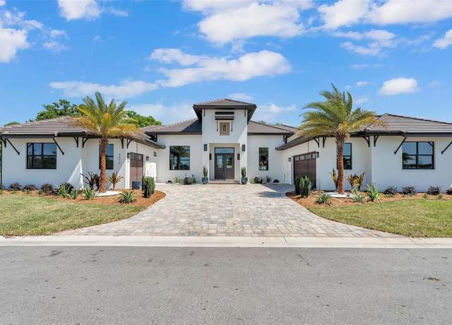 Property at 5472 Shoreview Dr, Lakeland, FL 33809, 5 beds, 4 baths