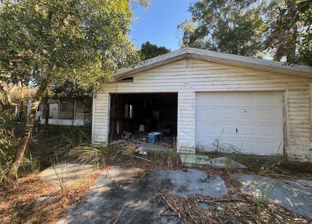 Property at 24955 NE 131st Pl, Fort Mc Coy, FL 32134, 2 beds, 2 baths