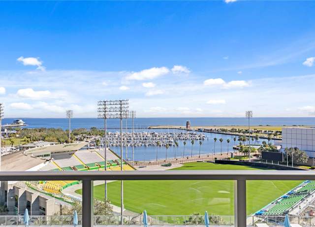 Property at 301 1st St S #1002, St Petersburg, FL 33701, 2 beds, 3 baths