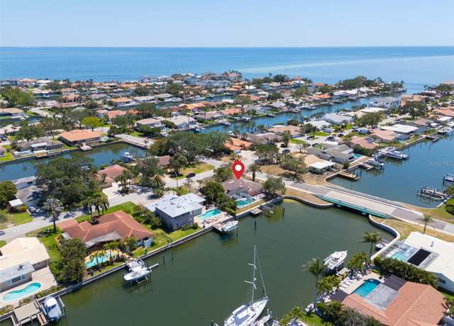 Property at 2001 Iowa Ave NE, St Petersburg, FL 33703, 4 beds, 2 baths