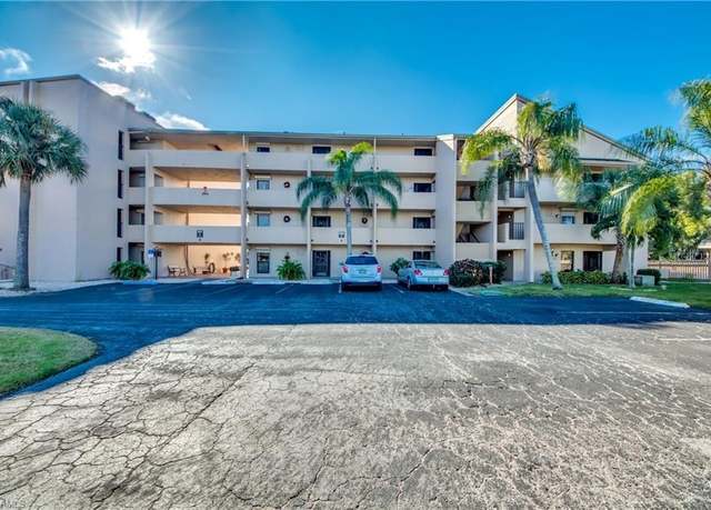 Property at 2067 W Lakeview Blvd #2, North Fort Myers, FL 33903, 2 beds, 2 baths