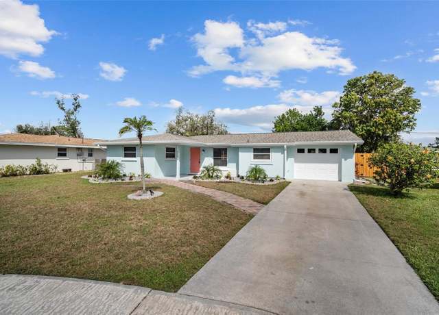 Property at 3158 Regatta Cir, Sarasota, FL 34231, 2 beds, 2 baths