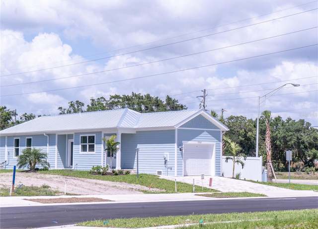 Property at 17501 Belle Eden Way, Nokomis, FL 34275, 2 beds, 2 baths