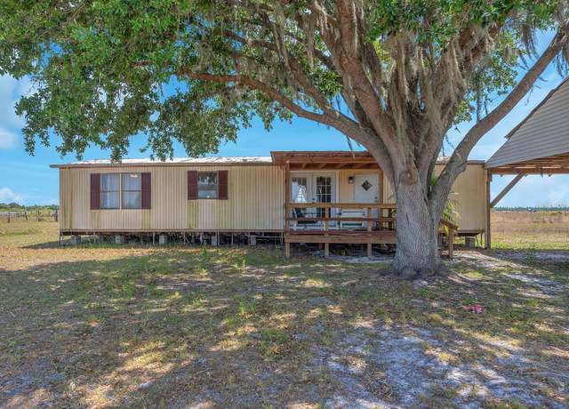 Property at 9040 326th Ave E, Duette, FL 34219, 3 beds, 2 baths