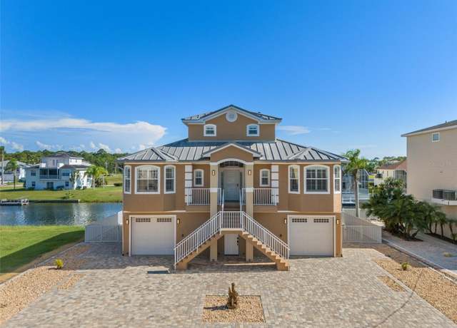 Property at 3448 Triggerfish Dr, Hernando Beach, FL 34607, 4 beds, 3 baths