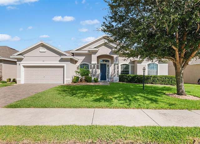 Property at 332 Lake Mariana Way, Auburndale, FL 33823, 4 beds, 3 baths
