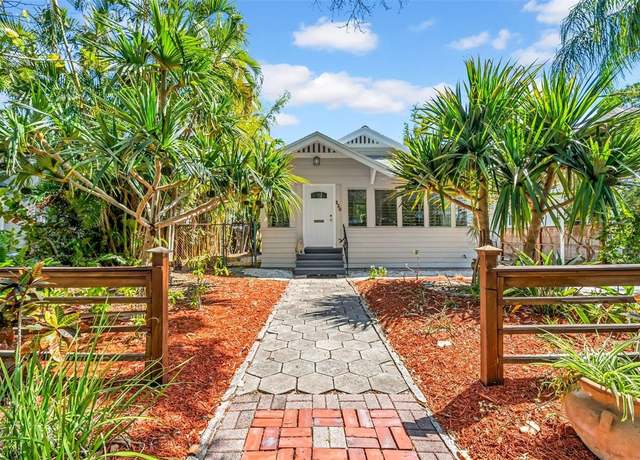 Property at 220 19th Ave S, St Petersburg, FL 33705, 3 beds, 3 baths