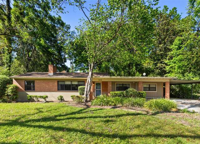 Property at 3030 SW 1st Ave, Gainesville, FL 32607, 5 beds, 3 baths