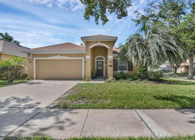 Property at 215 Foxglove Way, Deland, FL 32724, 3 beds, 2 baths