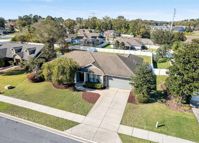 Property at 4731 SE 32nd St, Ocala, FL 34480, 4 beds, 2 baths