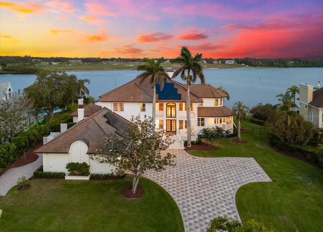 Property at 429 ST Andrews Dr, Belleair, FL 33756, 5 beds, 7.5 baths