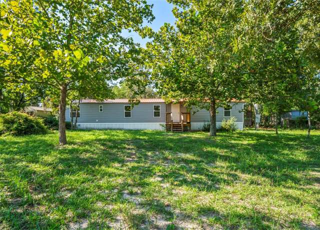 Property at 16426 Vauxhall Dr, Spring Hill, FL 34610, 3 beds, 2 baths