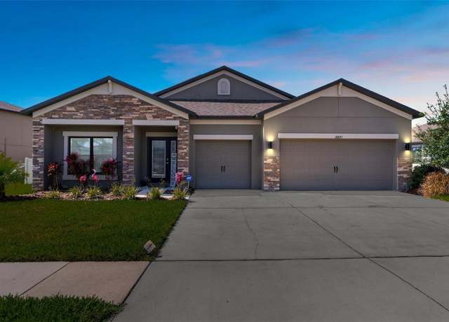 Property at 18871 Henequen Ln, Spring Hill, FL 34610, 4 beds, 3 baths