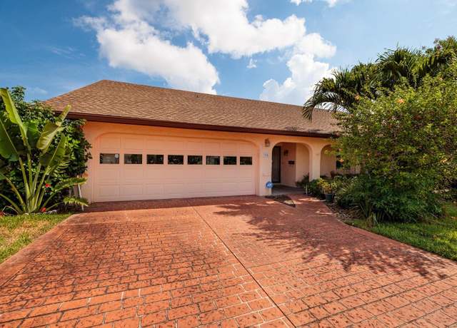 Property at 165 97th Ave NE, St Petersburg, FL 33702, 4 beds, 2.5 baths