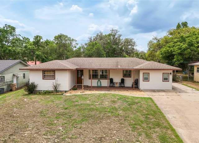 Property at 800 Jefferis Ct, Eustis, FL 32726, 3 beds, 2 baths