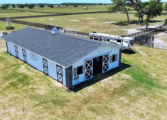 Property at 7970 SW 140th Ave, Dunnellon, FL 34432, 1 bed, 1 bath