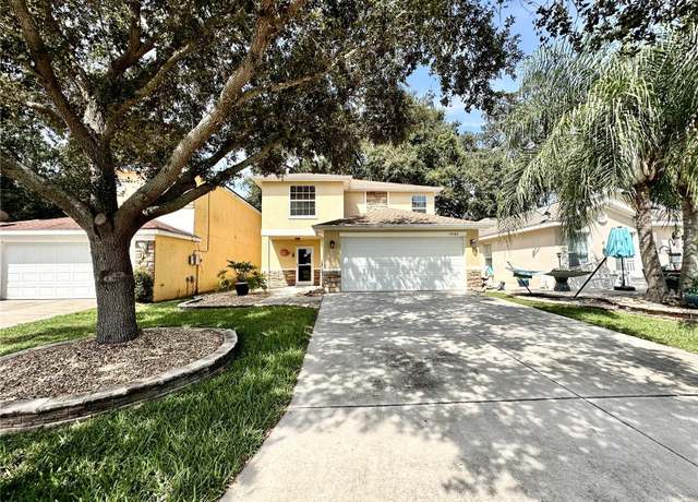 Property at 12406 NE 50th Vw, Oxford, FL 34484, 4 beds, 3.5 baths