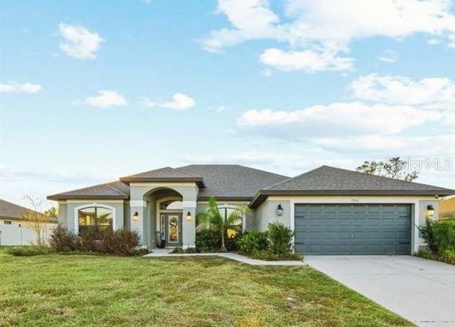 Property at 13061 Summerfield Way, Dade City, FL 33525, 4 beds, 2 baths