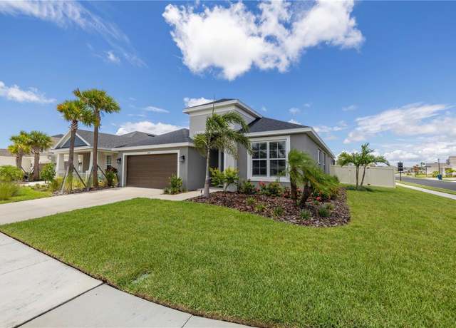 Property at 5924 Fieldmoor Ct, Palmetto, FL 34221, 3 beds, 2 baths