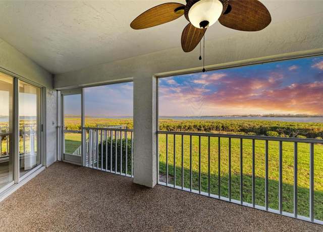 Property at 1153 Edgewater Cir, Bradenton, FL 34209, 2 beds, 2 baths