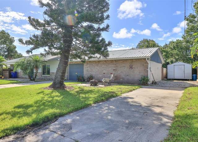 Property at 2404 Victory Palm Dr, Edgewater, FL 32141, 3 beds, 2 baths
