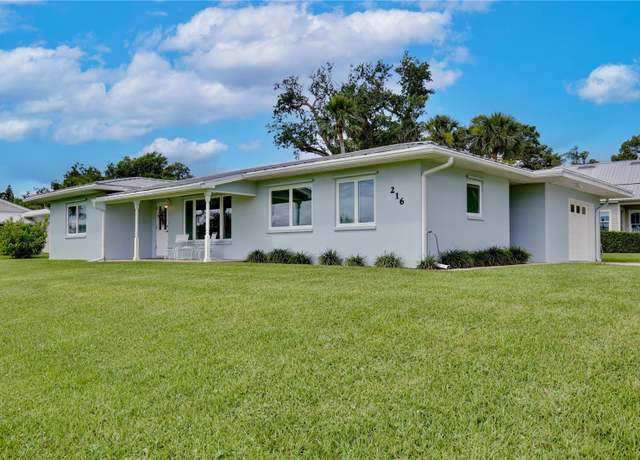 Property at 216 N Riverside Dr, Edgewater, FL 32132, 2 beds, 1.5 baths