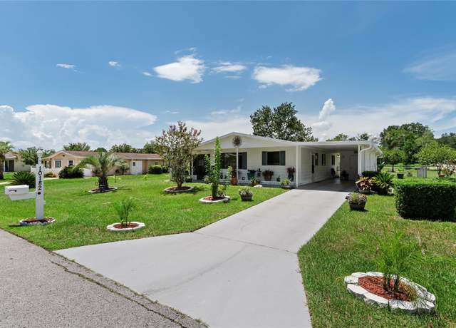 Property at 10182 SW 88th Ct, Ocala, FL 34481, 2 beds, 2 baths